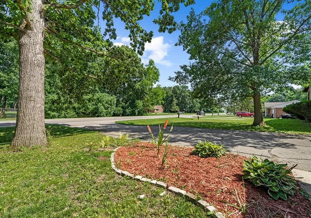 3rd image of Rd, Ypsilanti, MI 48197 | MLS# 70545622