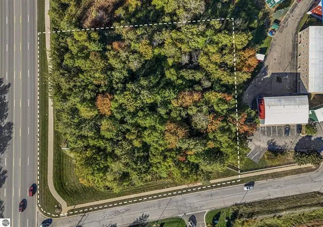11th image of 00 Perry Ave, Big Rapids, MI 49307 | MLS# 70516762