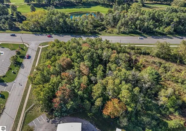 Photo 3 of Sale Pending at 00 Perry Ave, Big Rapids, MI 49307 | MLS# 70516762 | Listing updated on 2026-07-21