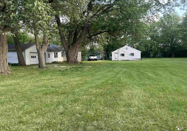 Homes for sale in Temperance, MI | 7467 S Telegraph Rd, Temperance, MI 48182 | MLS# 50210476