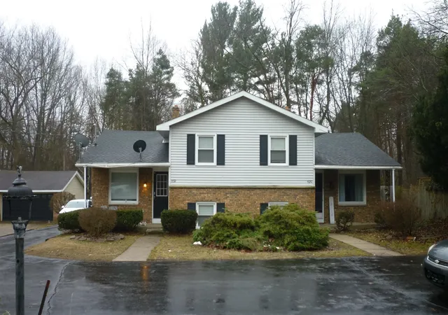 1st image of 4690 Burton St, Grand Rapids, MI 49546 | MLS# 70520015