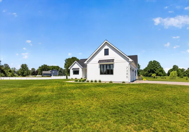 4th image of 7486 Michigan Rd, Bay City, MI 48706 | MLS# 50214592