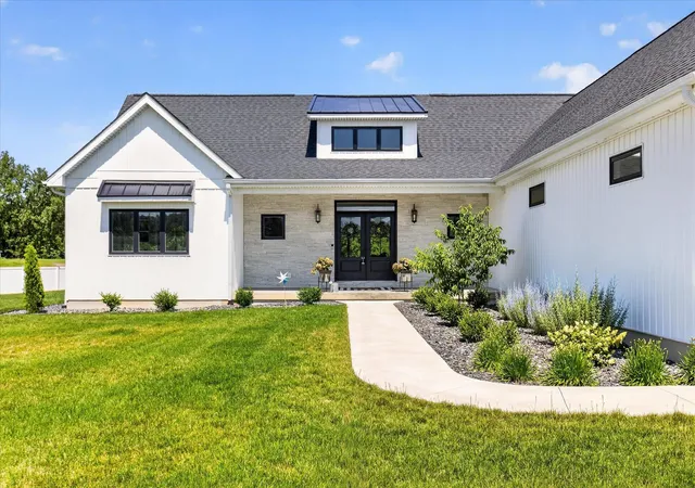 5th image of 7486 Michigan Rd, Bay City, MI 48706 | MLS# 50214592