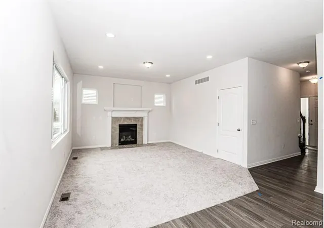 28th image of 002 Oak St, Grand Blanc, MI 48439 | MLS# 61023544