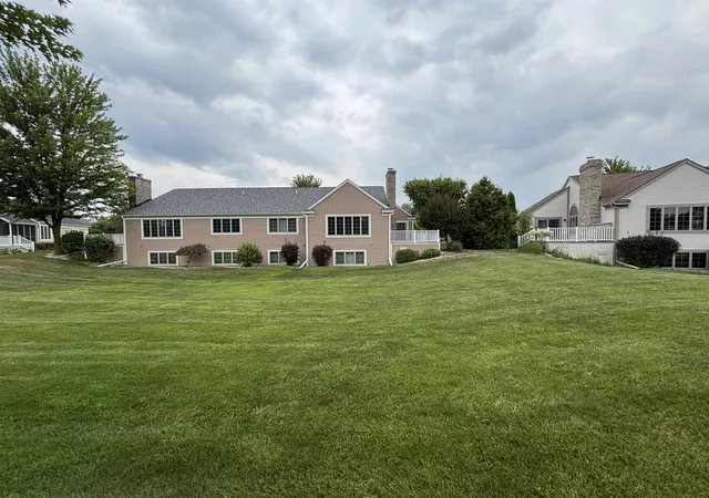 Photo 3 of Sale Pending at 5660 Firethorne Dr, Bay City, MI 48706 | MLS# 50217555 | Listing updated on 2026-08-29