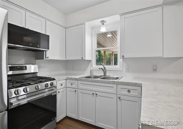 Photo 4 of Sale Pending at 6919 Cherry Valley Ave, Caledonia, MI 49316 | MLS# 70548713 | Listing updated on 2026-09-08