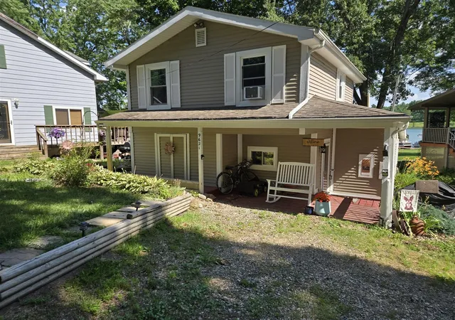 Homes for sale in Jerome, MI | 9621 Lakeview Dr, Jerome, MI 49249 | MLS# 70542504
