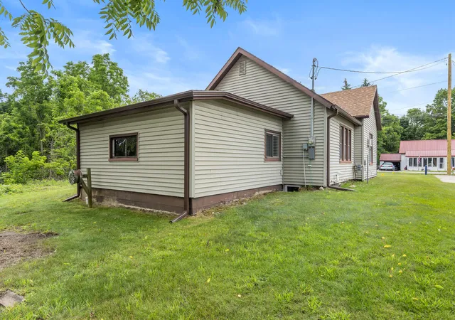 Homes for sale in Crystal, MI | 111 N Main St, Crystal, MI 48818 | MLS# 70545246