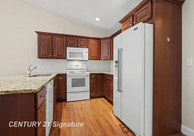 Homes for sale in Saginaw, MI | 29 Tuscany Cir, Saginaw, MI 48603 | MLS# 50204894