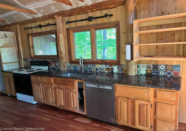 Homes for sale in Boyne Falls, MI | 11560 Ashman Hill Rd, Boyne Falls, MI 49713 | MLS# 60997692