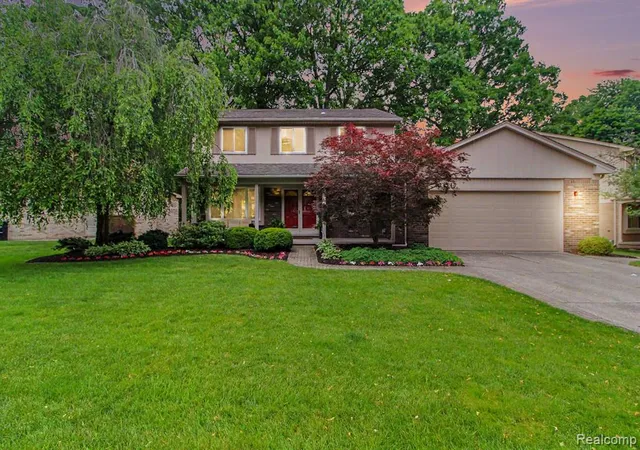Homes for sale in Livonia, MI | 14110 Riverside St, Livonia, MI 48154 | MLS# 61002460