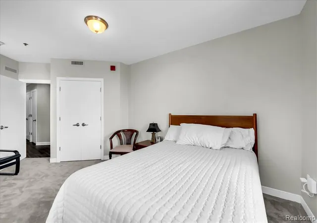 5th image of 525 W Lafayette Blvd #11D, Detroit, MI 48226 3122 | MLS# 61001713