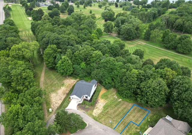 1st image of 11 Creekside Dr, Sturgis, MI 49091 | MLS# 70500393