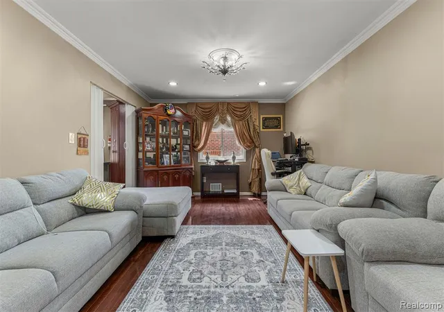 Photo 4 of Sale Pending at 7644 Steadman St, Dearborn, MI 48126 | MLS# 61002074 | Listing updated on 2026-08-13
