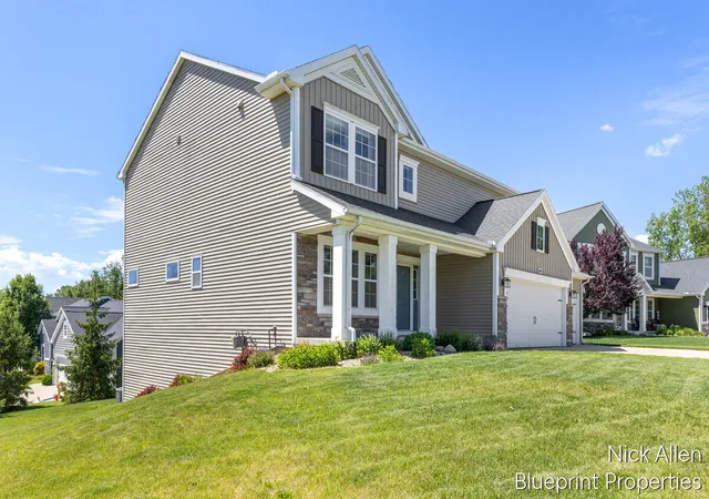 3rd image of 8957 Split Stone Ct, Byron Center, MI 49315 | MLS# 70541394