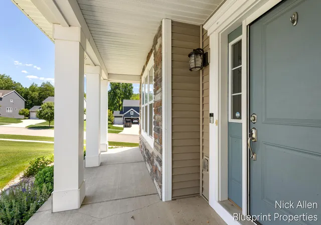 5th image of 8957 Split Stone Ct, Byron Center, MI 49315 | MLS# 70541394
