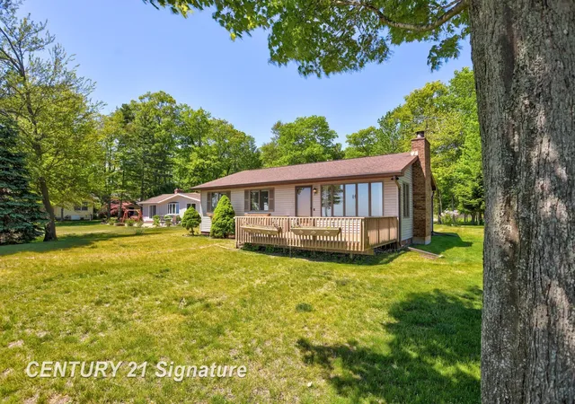 Homes for sale in Au Gres, MI | 2691 Rumsey Rd, Au Gres, MI 48703 | MLS# 50210643