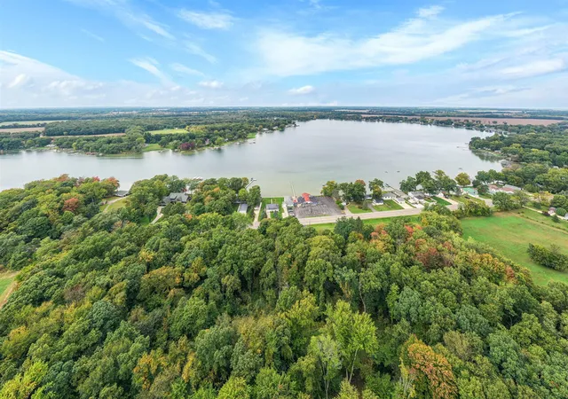 Homes for sale in Three Rivers, MI | 19976 M-60, Three Rivers, MI 49093 | MLS# 70522651
