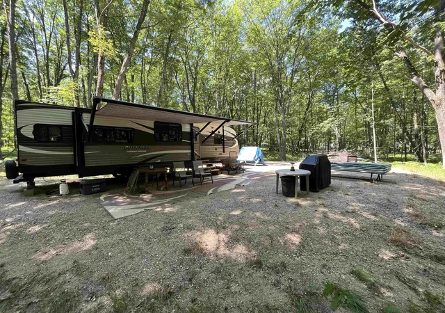 1st image of 1031 Spuce Hill Dr, Farwell, MI 48622 | MLS# 50214647