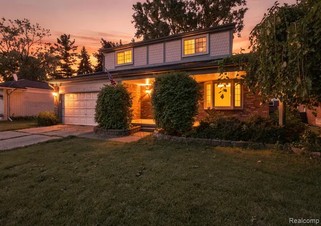 Photo 3 of Single family home for sale at 18238 Red Oaks Dr, Macomb, MI 48044 2777 | MLS# 60999452 | Listing updated on 2026-09-01
