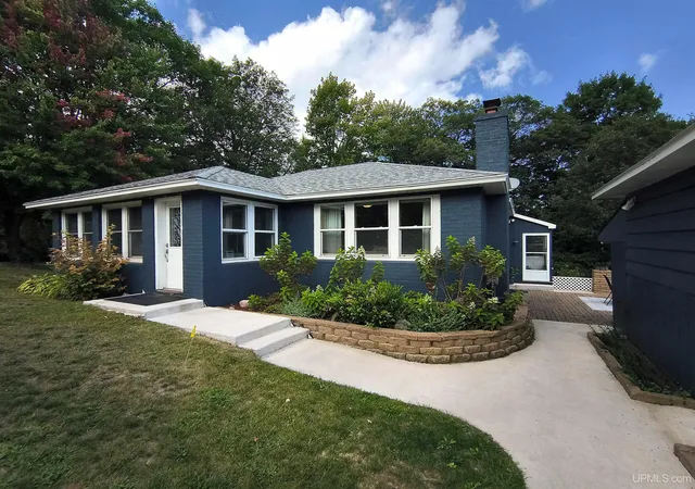 Photo 1 of Single family home for sale at 87 State M35 Hwy, Negaunee, MI 49866 | MLS# 50220277 | Listing updated on 2026-08-31