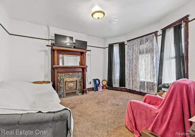 2nd image of 1821 Helen St, Detroit, MI 48207 | MLS# 60386080