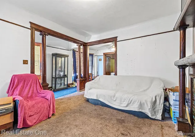 4th image of 1821 Helen St, Detroit, MI 48207 | MLS# 60386080