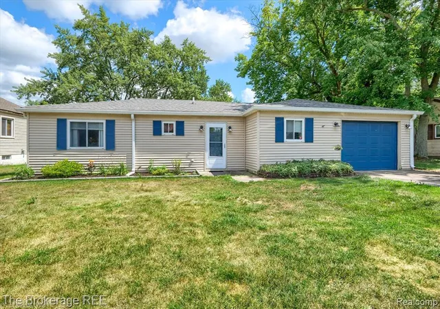 1st image of 6117 Westdale Dr, Grand Blanc, MI 48439 | MLS# 61022066