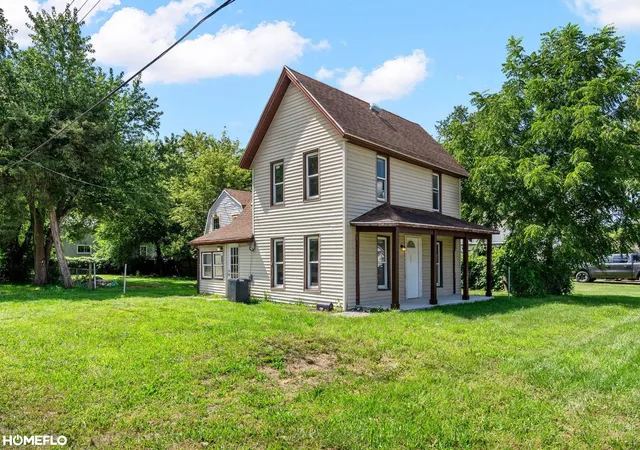 4th image of 36505 Bismark Rd, New Boston, MI 48164 | MLS# 50202806