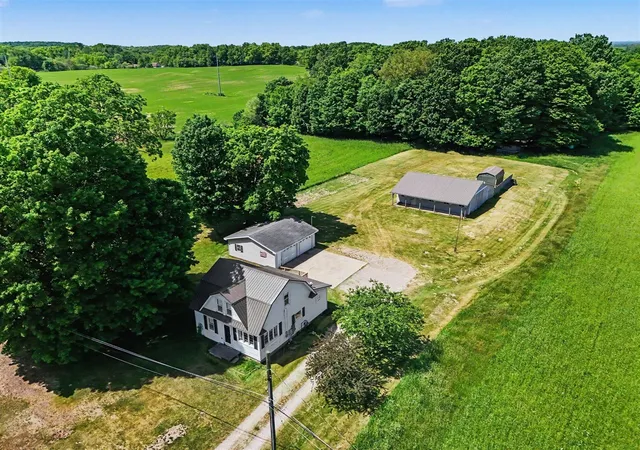 Homes for sale in Hesperia, MI | 4559 S Maple Island Rd, Hesperia, MI 49421 | MLS# 70536940