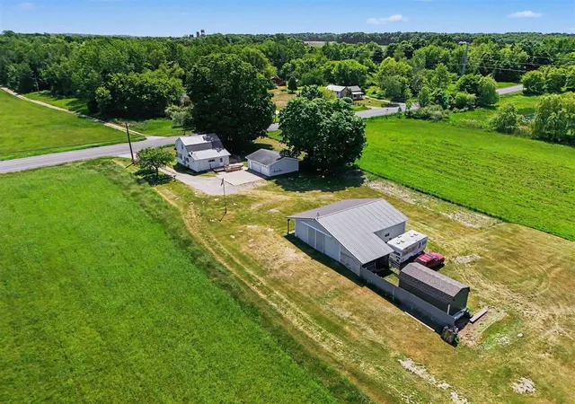 Homes for sale in Hesperia, MI | 4559 S Maple Island Rd, Hesperia, MI 49421 | MLS# 70536940