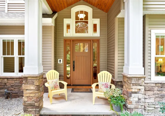3rd image of 10980 Sandy Oak Trl, Cedar Springs, MI 49319 | MLS# 70554053