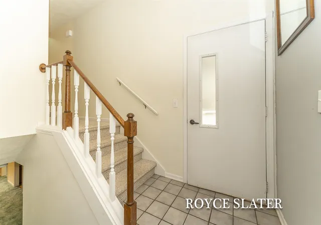 Photo 3 of Condo for sale at 2682 Limestone Ln #23, Grand Rapids, MI 49525 | MLS# 70548097 | Listing updated on 2026-09-01