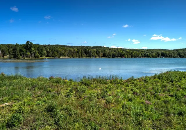 Photo 3 of Land for sale at 509 S Lake Shore Dr, Lake Leelanau, MI 49653 | MLS# 80072974 | Listing updated on 2026-09-09