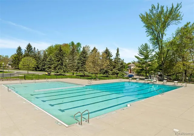 Homes for sale in Clarkston, MI | 4011 Ardsley Ct, Clarkston, MI 48348 | MLS# 61005859