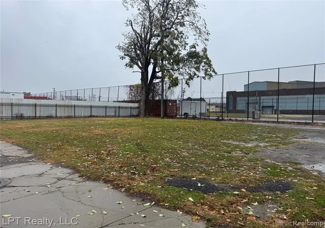 2nd image of 3944 Livernois Ave, Detroit, MI 48210 | MLS# 60952339