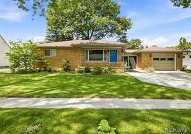 Homes for sale in Port Huron, MI | 1117 Joann Ct, Port Huron, MI 48060 | MLS# 61008779