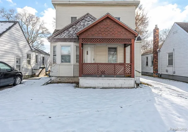 1st image of 17124 Toepfer Dr, Eastpointe, MI 48021 | MLS# 60961397