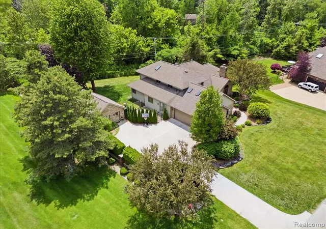 5th image of 2837 Shorewood Blvd, Fort Gratiot, MI 48059 | MLS# 61009171