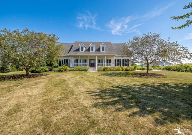 Photo 3 of Sale Pending at 6768 Dennison Rd, Dundee, MI 48131 | MLS# 50219981 | Listing updated on 2026-09-02