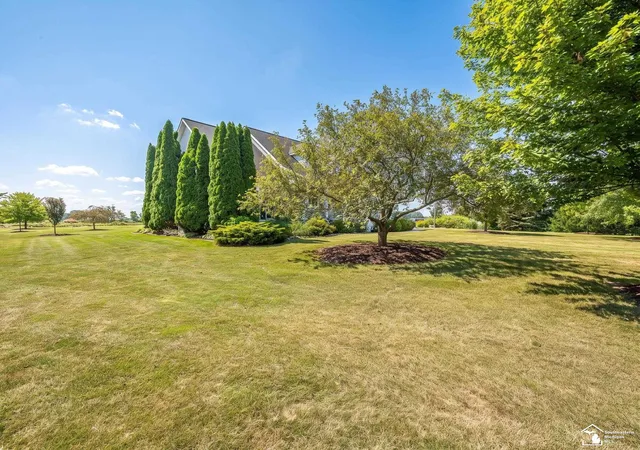 Photo 4 of Sale Pending at 6768 Dennison Rd, Dundee, MI 48131 | MLS# 50219981 | Listing updated on 2026-09-02