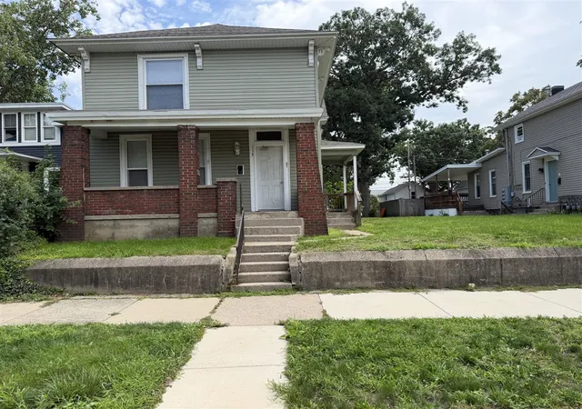 Photo 1 of Sale Pending at 112 Gold Ave, Grand Rapids, MI 49504 | MLS# 70553092 | Listing updated on 2026-08-22