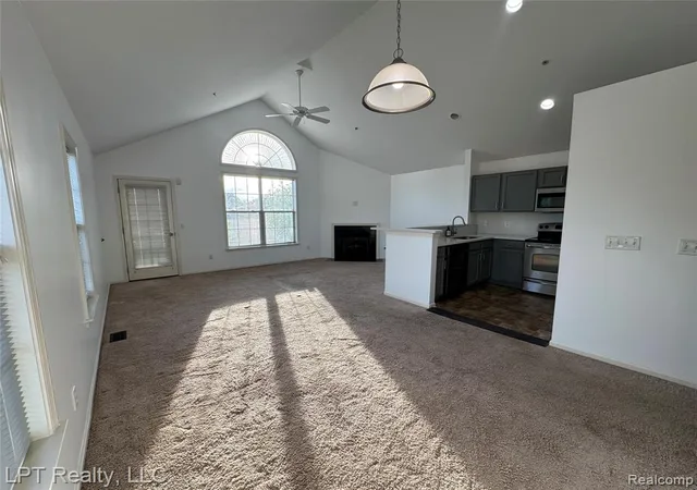 Photo 4 of Condo for sale at 623 Worthington Dr, Lansing, MI 48906 5590 | MLS# 61000386 | Listing updated on 2026-08-30