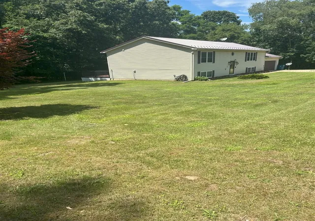4th image of 155 Lakeway Dr Dr, Battle Creek, MI 49037 | MLS# 70481035