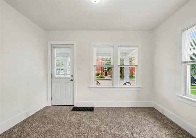 Photo 3 of Single family home for sale at 415-4155 Clay St, Niles, MI 49120 | MLS# 70555299 | Listing updated on 2026-08-31