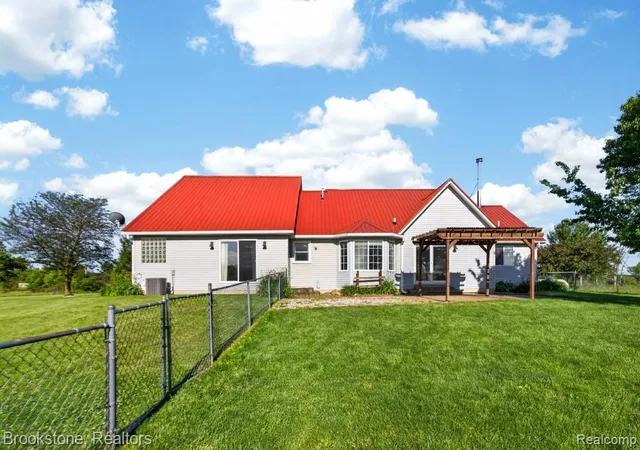 Homes for sale in Lenox, MI | 62580 Omo Rd, Lenox, MI 48048 | MLS# 61002992