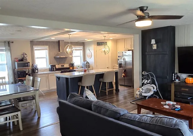 Photo 3 of Sale Pending at 4419 Mosswood Dr, Rockford, MI 49341 | MLS# 70546824 | Listing updated on 2026-09-08