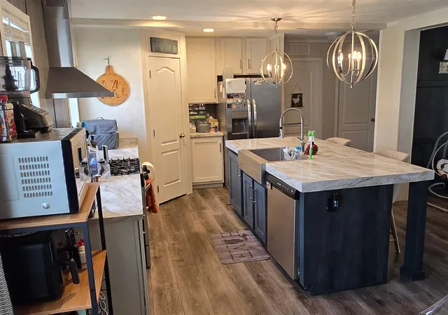 Photo 4 of Sale Pending at 4419 Mosswood Dr, Rockford, MI 49341 | MLS# 70546824 | Listing updated on 2026-09-08