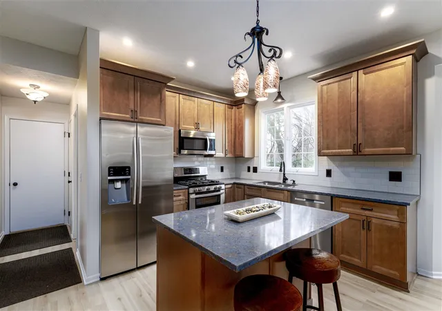 Photo 3 of Sale Pending at 2243 Waterford Way, Grand Rapids, MI 49525 | MLS# 70524290 | Listing updated on 2026-04-19