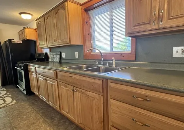 Photo 4 of Single family home for sale at 5230 Pointview Dr, Harrison, MI 48625 | MLS# 50217357 | Listing updated on 2026-10-09